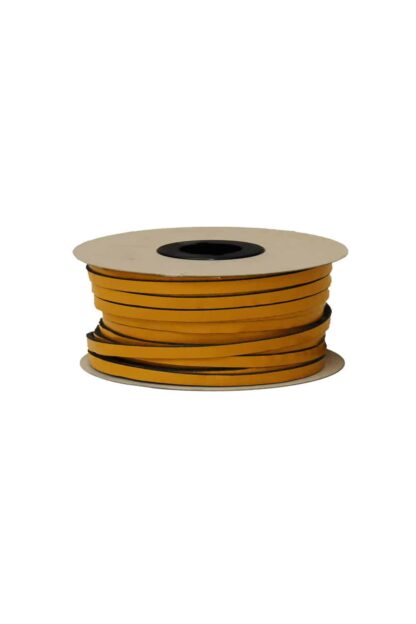 plat kachelkoord met plakrand op rol
