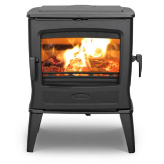 Dovre TAI 45 WD houtkachel vooraanzicht met vuur