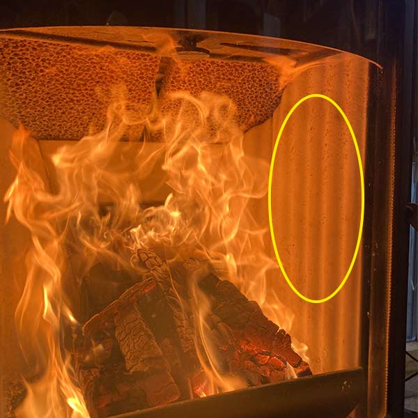 Houtkachel op de juiste temperatuur